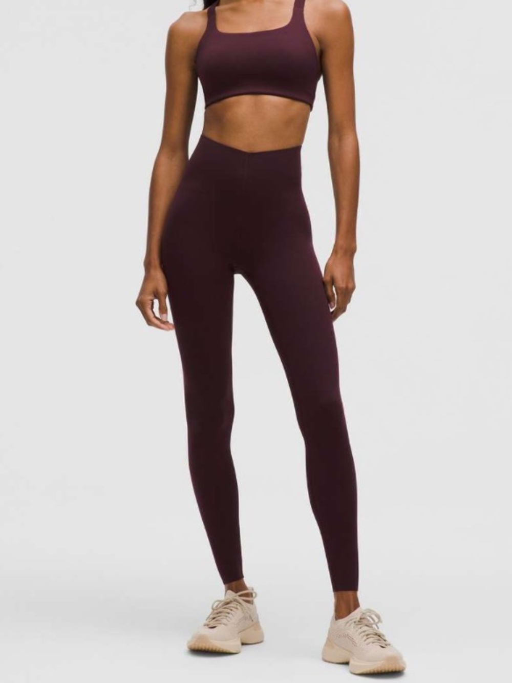 Lululemon Glow Up Super-High-Rise Tight 28"
Goodnight Plum size 4 NWT